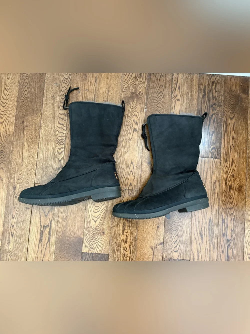 UGG Arquette Womes Boots S/N 1012514 Sheepskin Waterproof Winter Boots Size 10